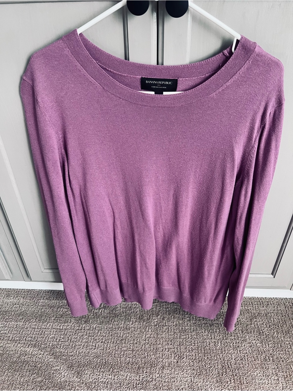 Banana Republic Lavender lightweight Crewneck Sweater XL